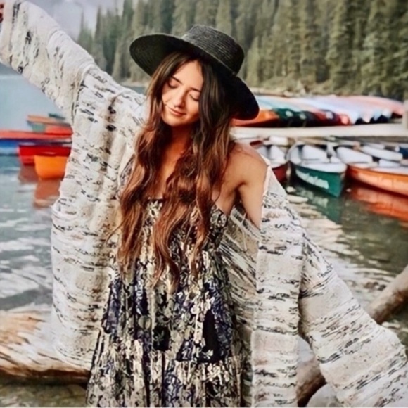 Anthropologie Moth Oversized Western Bohemian Chloe Chunky Knit Cardigan Small - Picture 1 of 17